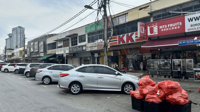 Shop / Office for Sale in Taman Overseas Union (Taman Oug) (Jalan Klang Lama (Old Klang Road)) - Terry Thean - Exterior - PropertyGuru.com.my