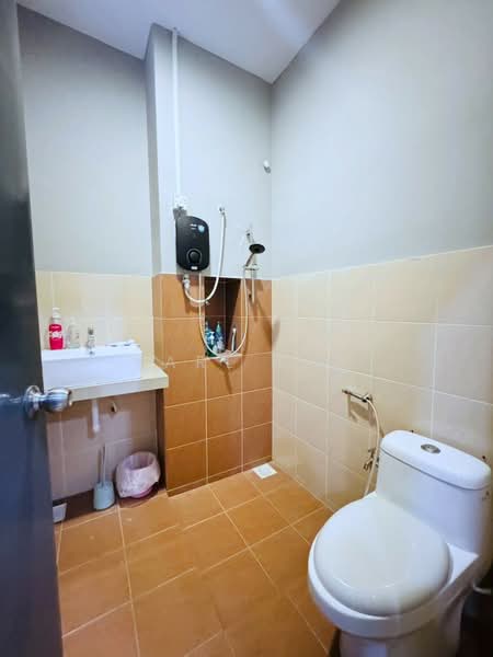 Rumah Teres 2 Tingkat untuk Dijual di Taman Nusa Idaman (Iskandar Puteri (Nusajaya)) - Karl Lim - Bathroom - PropertyGuru.com.my