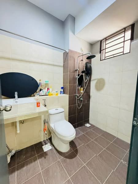 Rumah Teres 2 Tingkat untuk Dijual di Taman Nusa Idaman (Iskandar Puteri (Nusajaya)) - Karl Lim - Bathroom - PropertyGuru.com.my