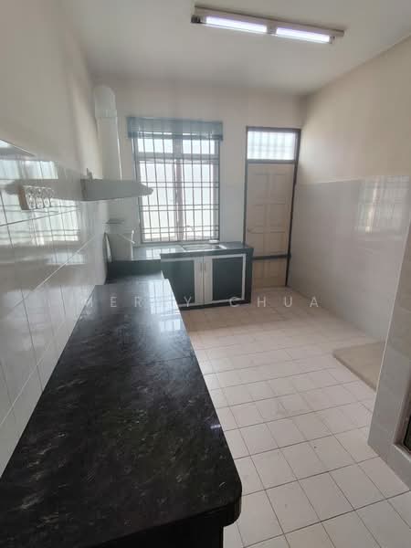 2-storey Terraced House for Rent in Skudai (Johor) - Merry Chua - Kitchen - PropertyGuru.com.my