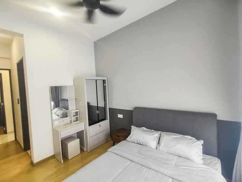 Condominium for Rent at Bay Laurel @ Country Garden Danga Bay - Warren Tay - Bedroom - PropertyGuru.com.my