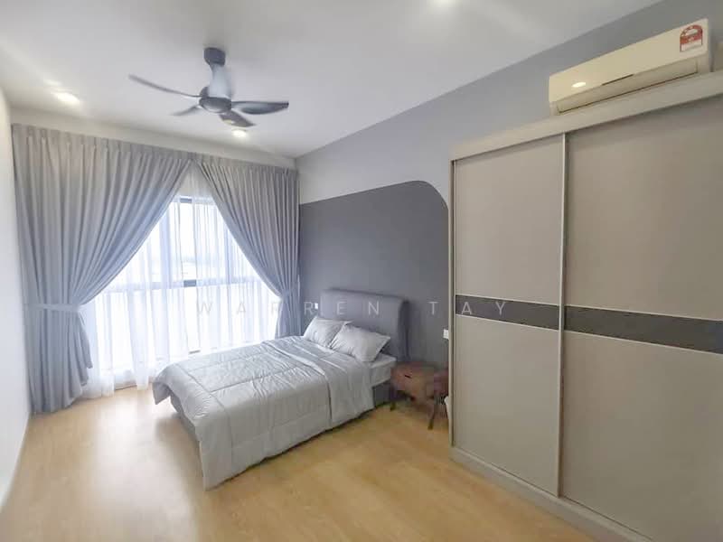 Condominium for Rent at Bay Laurel @ Country Garden Danga Bay - Warren Tay - Bedroom - PropertyGuru.com.my