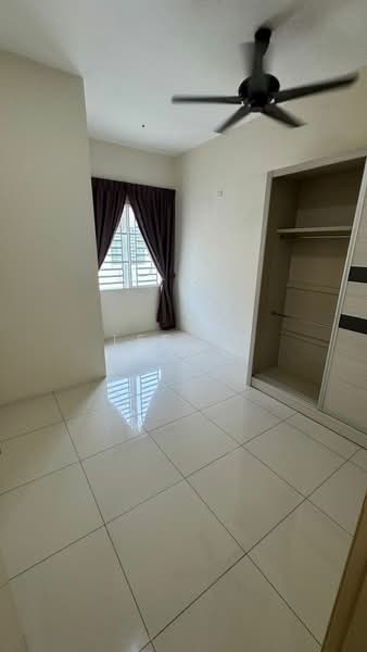 Rumah Teres 2 Tingkat untuk Disewa di Bandar Tasek Mutiara (Simpang Ampat) - Lee Yi Zheng - Bedroom - PropertyGuru.com.my