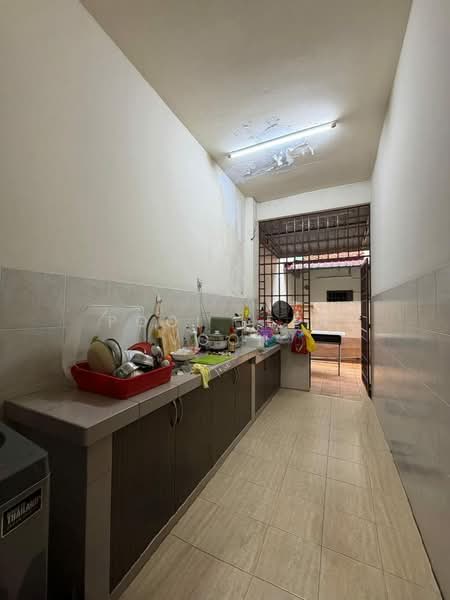 Cluster House for Sale in Tebrau (Johor) - Pooi Leen Voon - Kitchen - PropertyGuru.com.my