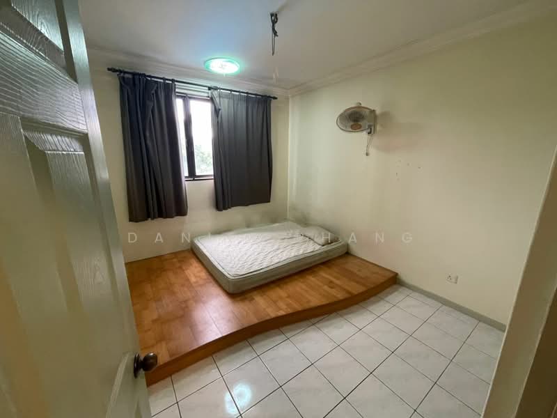 Apartment for Sale at Pearl Garden - Daniel Phang - Bedroom - PropertyGuru.com.my
