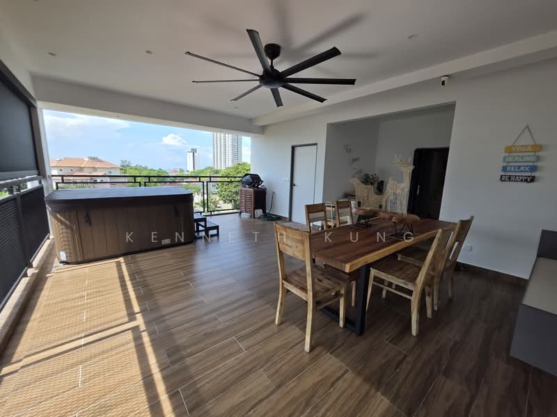 3-storey Terraced House for Sale in Pearl Hill (Tanjung Bungah) - Kenneth Kung - Balcony - PropertyGuru.com.my