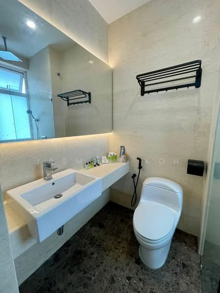 Service Residence for Rent at TriTower Residence @ Johor Bahru Sentral - Jasmond Koh - Bathroom - PropertyGuru.com.my