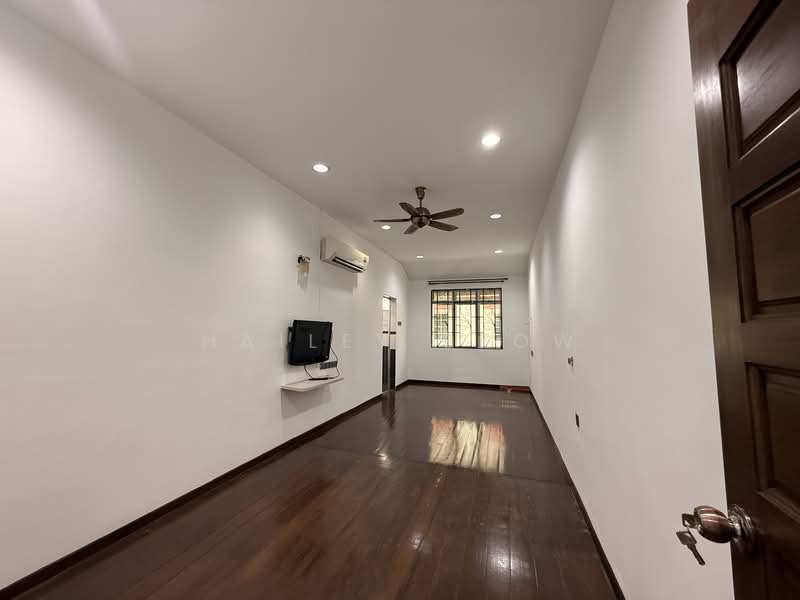 Terraced House for Rent in Bukit Jelutong (Shah Alam) - Hailey Seow - Interior - PropertyGuru.com.my