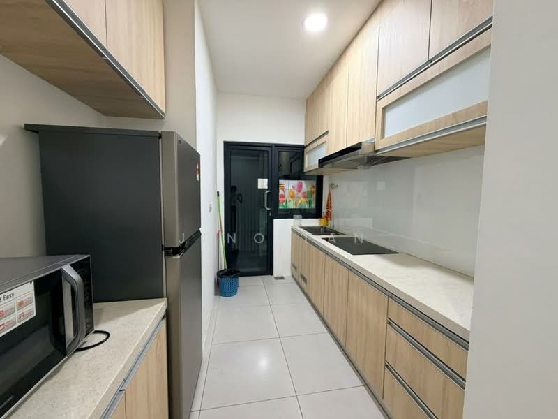 Servis Apartment untuk Disewa di deLOFTS Residence - Jeno Tan - Kitchen - PropertyGuru.com.my