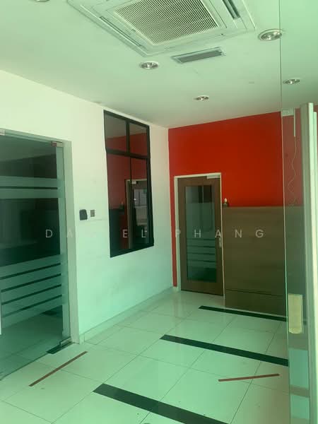 Shop / Office for Rent in Pulau Tikus (Penang) - Daniel Phang - Entrance - PropertyGuru.com.my