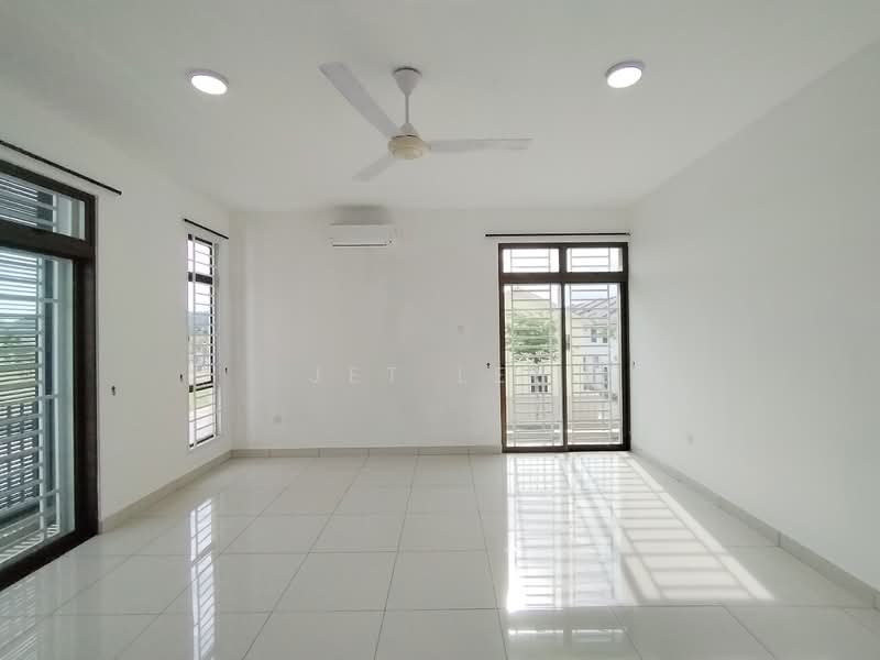 2-storey Terraced House for Rent in Skudai (Johor) - Jet Lee - Living Room - PropertyGuru.com.my