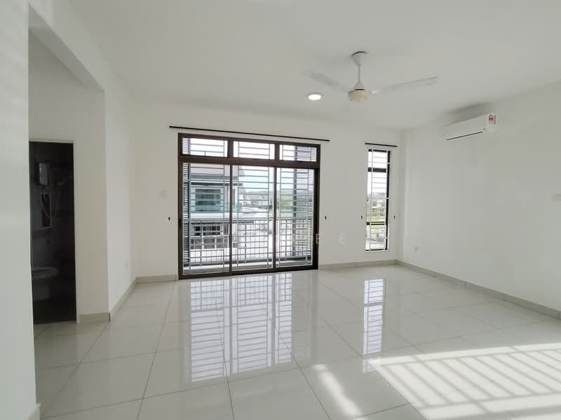 2-storey Terraced House for Rent in Skudai (Johor) - Jet Lee - Living Room - PropertyGuru.com.my
