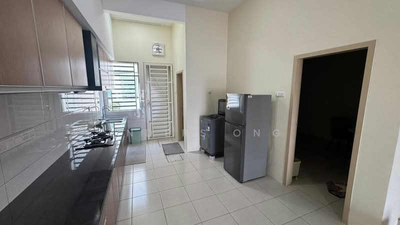 Rumah Teres 2 Tingkat untuk Disewa di Bandar Tasek Mutiara (Simpang Ampat) - Anders Ong - Kitchen - PropertyGuru.com.my