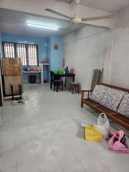 Flat for Rent at Flat Taman Ungku Tun Aminah - Bee Bee - PropertyGuru.com.my