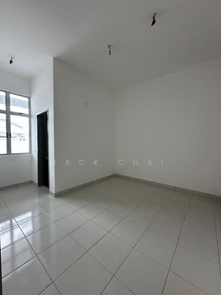 1-storey Terraced House for Sale in Bandar Putra (Kulai) - Jack Chai - Interior - PropertyGuru.com.my