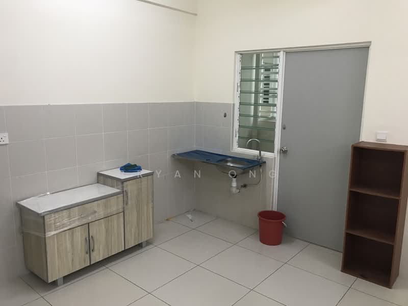 Servis Apartment untuk Dijual di Avenue Garden - Bryan Ong - Kitchen - PropertyGuru.com.my