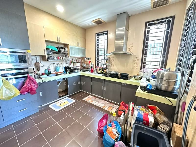 Cluster House for Sale in Taman Austin Heights (Tebrau) - Karl Lim - Kitchen - PropertyGuru.com.my
