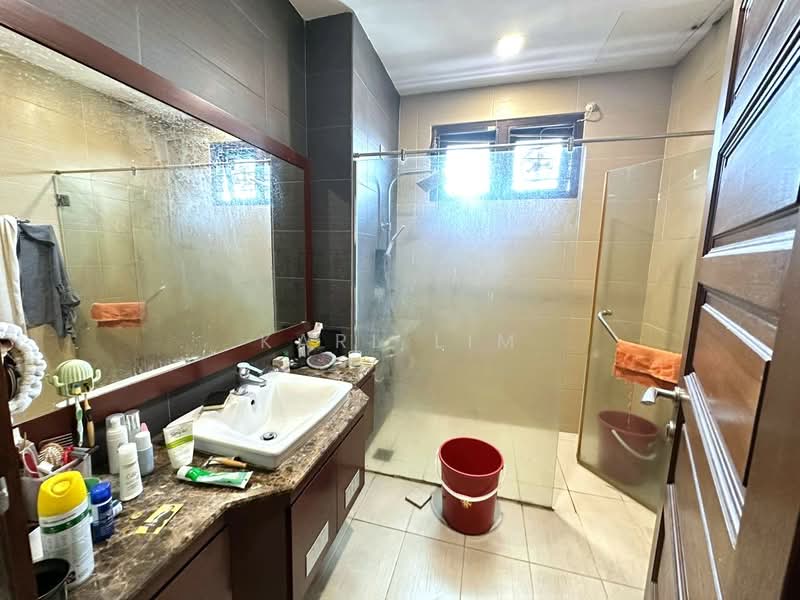 Cluster House for Sale in Taman Austin Heights (Tebrau) - Karl Lim - Bathroom - PropertyGuru.com.my