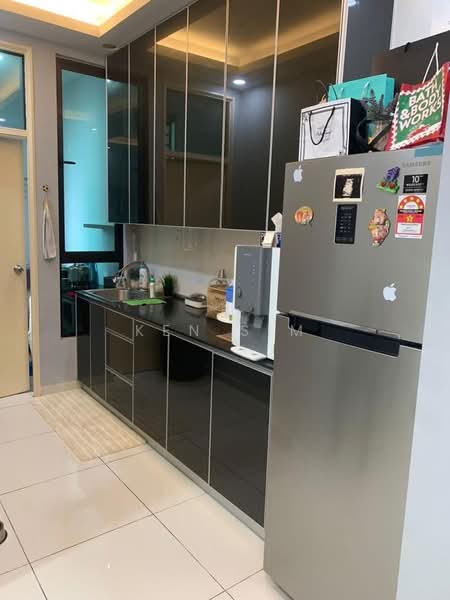 Service Residence for Rent at D'Summit Residences - Ken Sim - Kitchen - PropertyGuru.com.my