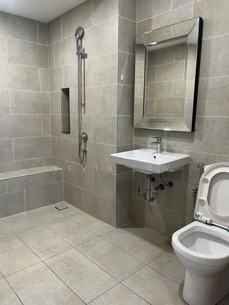 Semi-Detached House for Rent in Setia Alam (Selangor) - KEVIN LOW - Bathroom - PropertyGuru.com.my