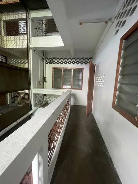 Shop / Office for Sale in Bukit Lemon (Seremban) - OLIVIA OH - Corridor - PropertyGuru.com.my