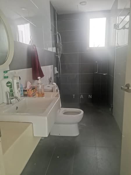 Condominium for Sale at Arte Condominium - Jeff Tan - Bathroom - PropertyGuru.com.my