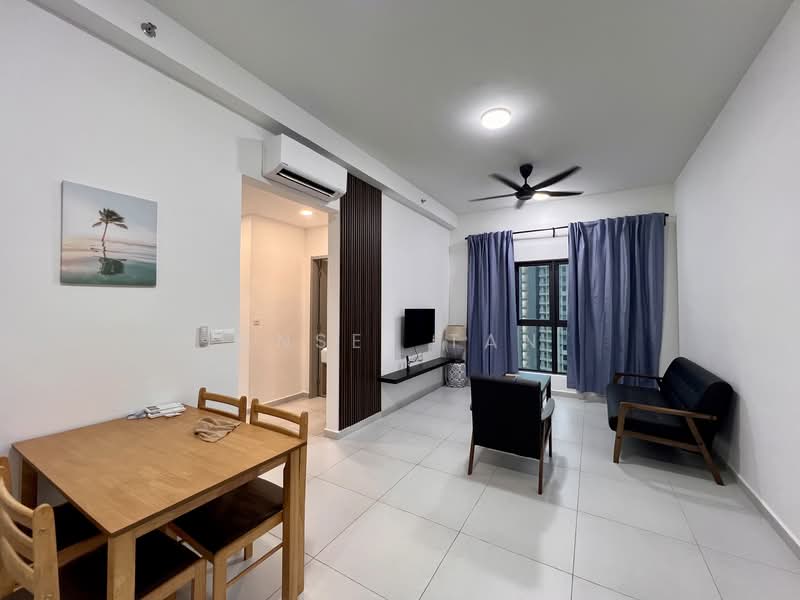 Servis Apartment untuk Disewa di Sinaran @ Utropolis - Ansel Tan - Living Room - PropertyGuru.com.my