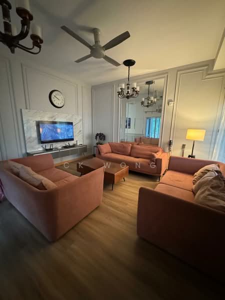 Rumah Teres 3 Tingkat untuk Dijual di Ukay Perdana (Ulu Kelang) - CK Wong - Living Room - PropertyGuru.com.my