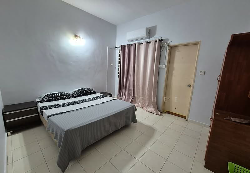 Apartment for Sale at Alpine Village - Alexis Chee - Bedroom - PropertyGuru.com.my