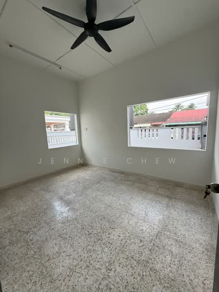 Semi-Detached House for Sale in Taman Sentosa (Johor Bahru) - Jennie Chew - Interior - PropertyGuru.com.my