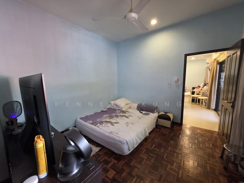 Rumah Banglo untuk Dijual di Pearl Hill (Tanjung Bungah) - Kenneth Kung - Bedroom - PropertyGuru.com.my