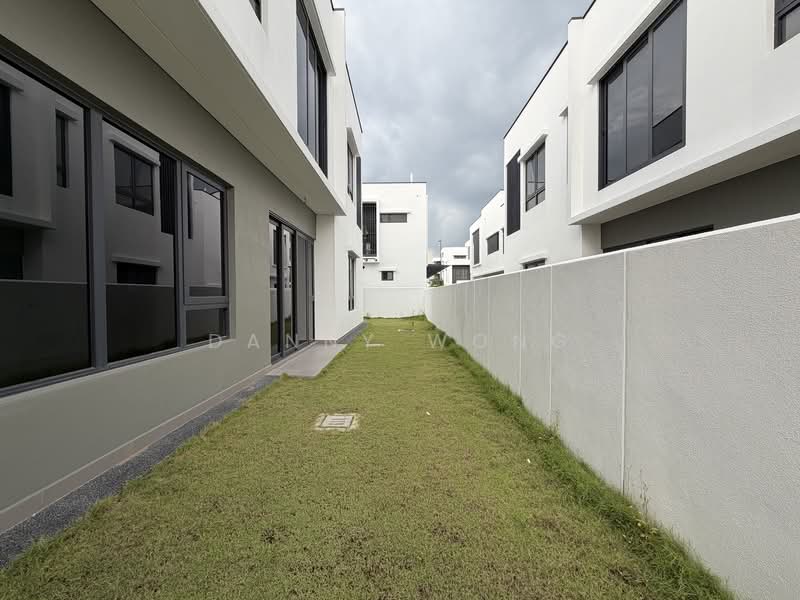 Semi-Detached House for Sale in Bandar Gamuda Gardens (Rawang) - Danny Wong - Exterior - PropertyGuru.com.my