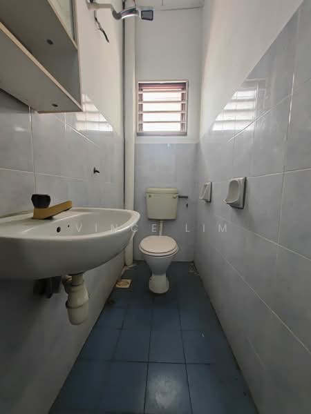 Terraced House for Sale in Seri Kembangan (Selangor) - Vince Lim - Bathroom - PropertyGuru.com.my