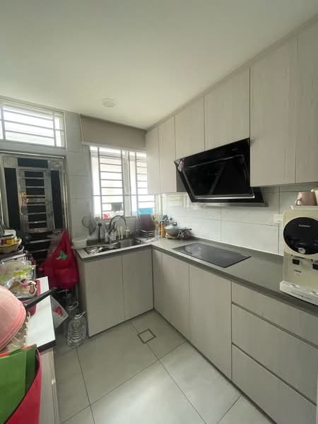 1-storey Terraced House for Sale in Bandar Baru Permas Jaya (Permas Jaya) - KT Tan - Kitchen - PropertyGuru.com.my
