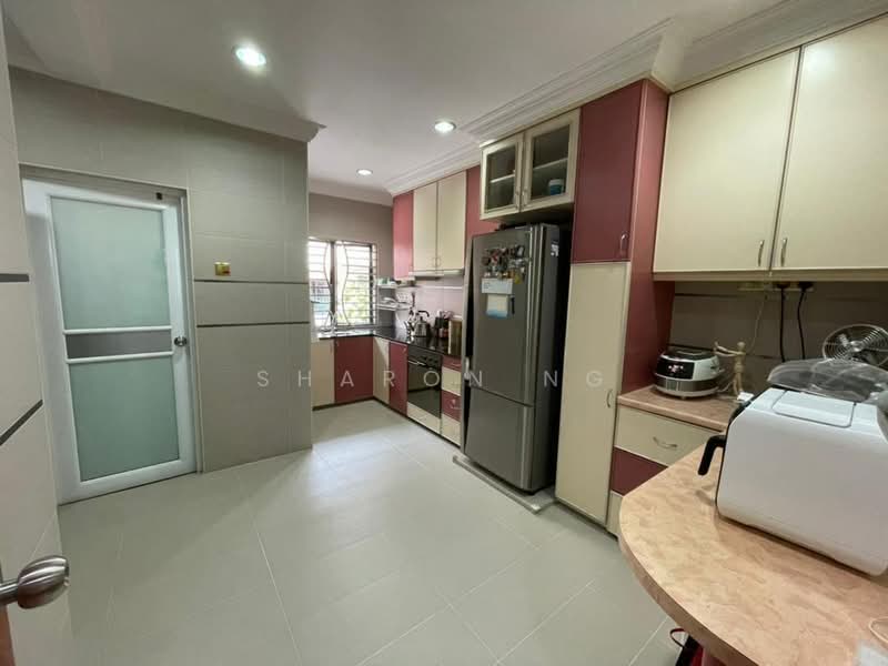 2-storey Terraced House for Sale in Taman Setia Indah (Tebrau) - Sharon Ng - Kitchen - PropertyGuru.com.my
