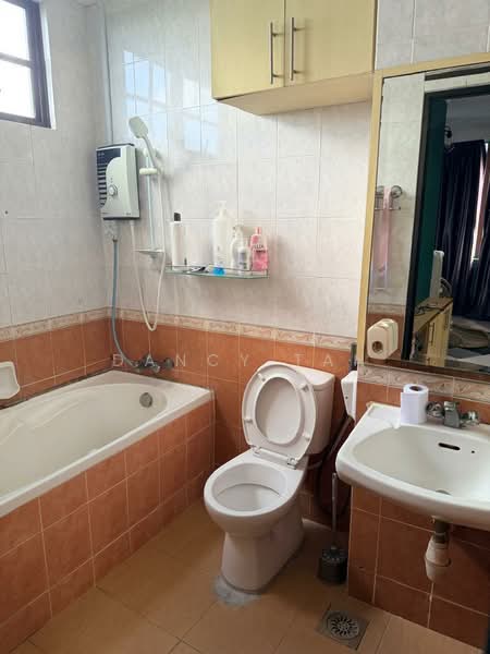 Condominium for Sale at Datin Halimah Condominium - Dancy Tan - Bathroom - PropertyGuru.com.my