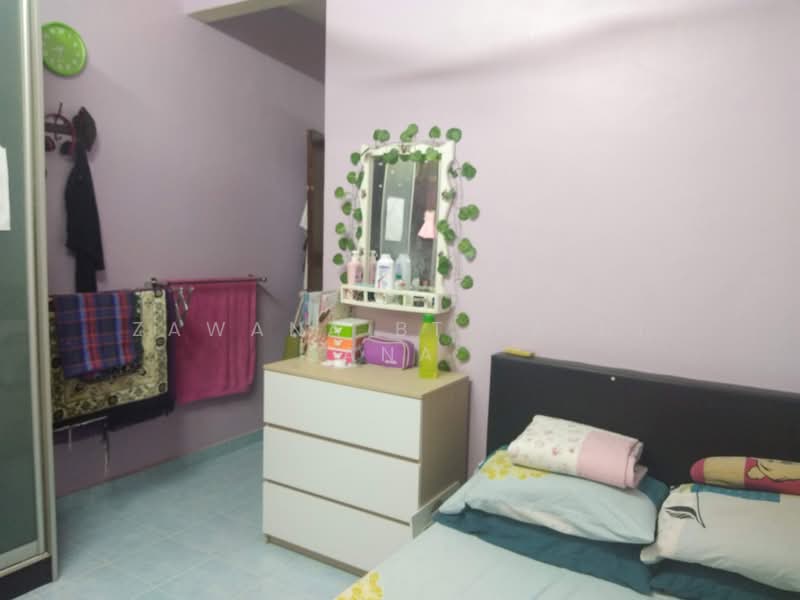 Pangsapuri untuk Dijual di Sri Raya (Rayana Rise) - Zawana BT Zaidi Ana - Bedroom - PropertyGuru.com.my