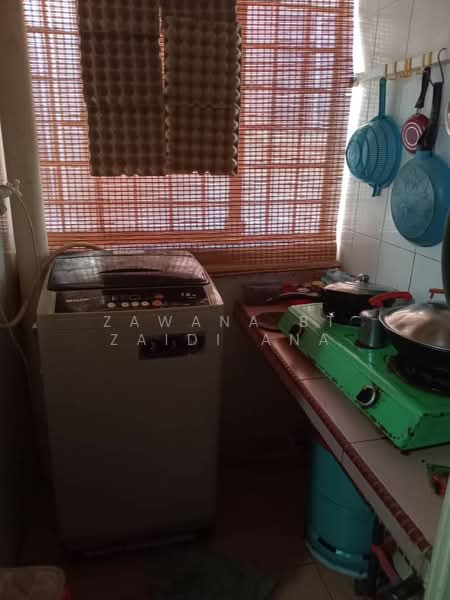 Apartment for Sale at Sri Raya (Rayana Rise) - Zawana BT Zaidi Ana - Kitchen - PropertyGuru.com.my