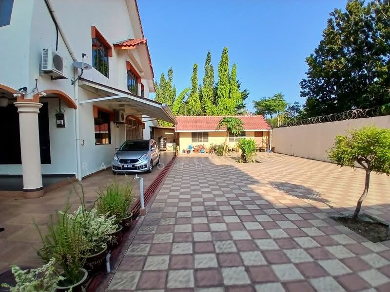 Rumah Banglo untuk Dijual di Kota Bharu (Kelantan) - Raymond Chow - Exterior - PropertyGuru.com.my