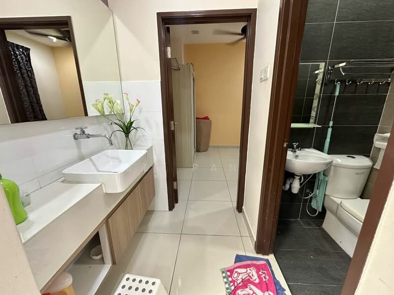 2-storey Terraced House for Sale in Johor Bahru (Johor) - Jet Pang - Bathroom - PropertyGuru.com.my