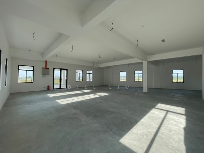 Shop / Office for Rent in Eco Grandeur (Puncak Alam) - Bill Lim - Interior - PropertyGuru.com.my