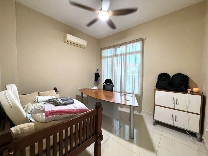 Semi-Detached House for Sale in Bandar Dato Onn (Tebrau) - Karl Lim - Study - PropertyGuru.com.my
