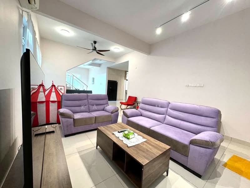 Semi-Detached House for Sale in Bandar Dato Onn (Tebrau) - Karl Lim - Living Room - PropertyGuru.com.my