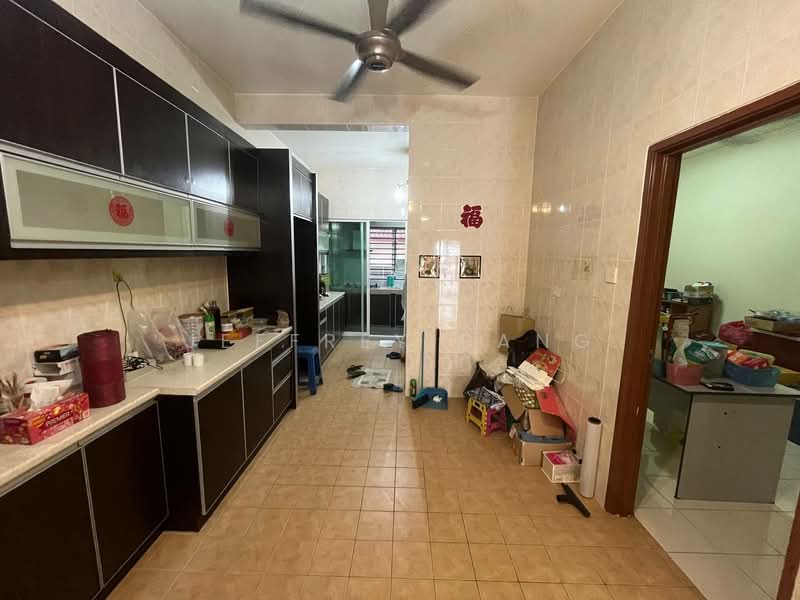 2-storey Terraced House for Sale in Cheras (Selangor) - Jeffrey Pang - Kitchen - PropertyGuru.com.my
