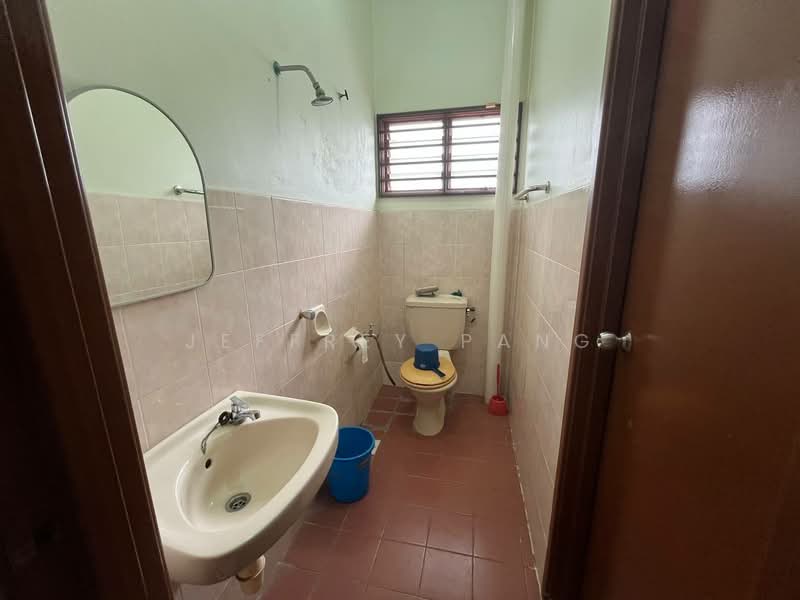 2-storey Terraced House for Sale in Cheras (Selangor) - Jeffrey Pang - Bathroom - PropertyGuru.com.my
