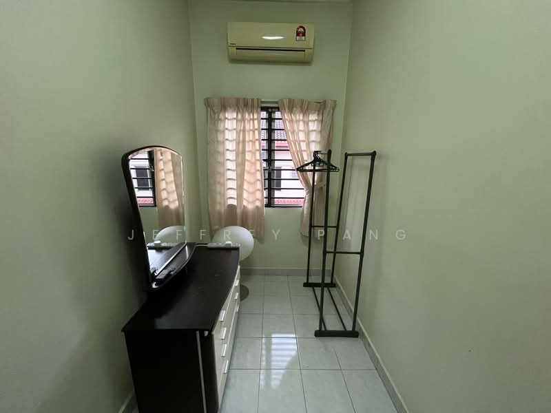 2-storey Terraced House for Sale in Cheras (Selangor) - Jeffrey Pang - Bedroom - PropertyGuru.com.my