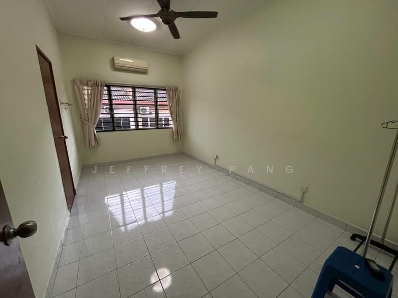 2-storey Terraced House for Sale in Cheras (Selangor) - Jeffrey Pang - Bedroom - PropertyGuru.com.my