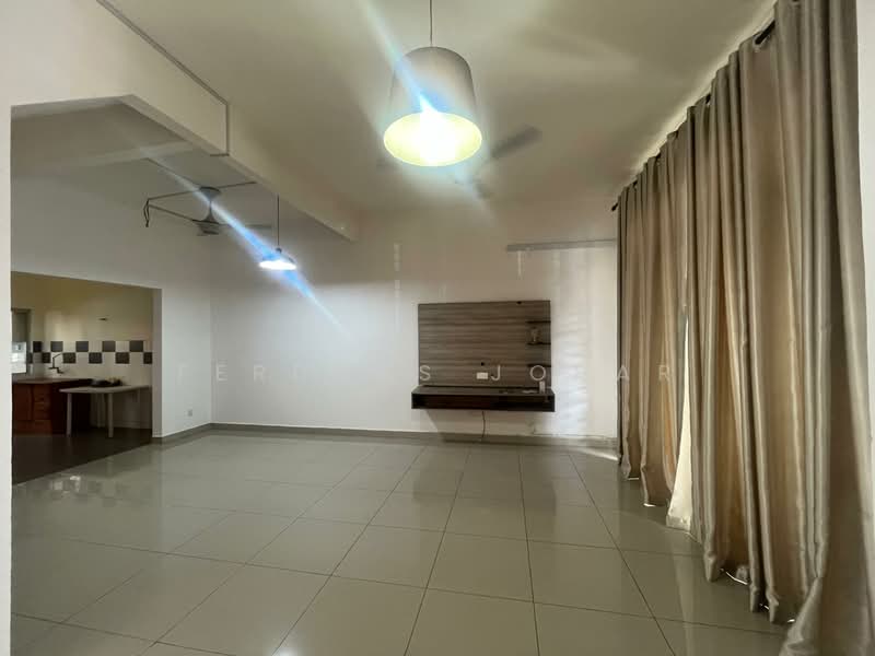 Kondominium untuk Dijual di Sphere Damansara - Ferdaus Johar - Living Room - PropertyGuru.com.my