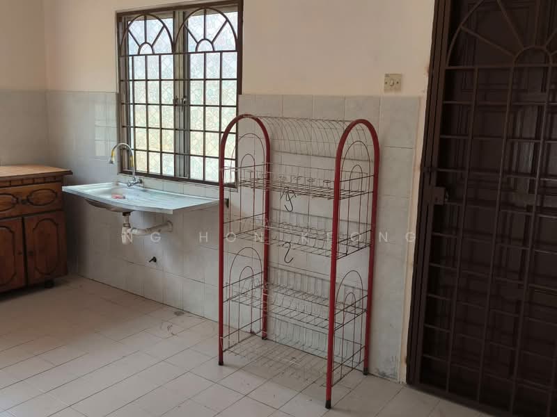 Bungalow for Sale in Serendah (Selangor) - Ng Hon Keong - Kitchen - PropertyGuru.com.my