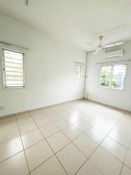 2-storey Terraced House for Rent in Setia Ecohill (Semenyih) - Eugene Choy - Interior - PropertyGuru.com.my